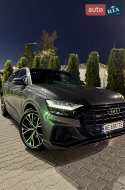 Позашляховик / Кросовер Audi Q8 2018 в  фото 23 Позашляховик / Кросовер Audi Q8 2018 в