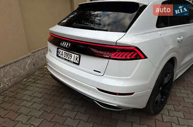 Внедорожник / Кроссовер Audi Q8 2018 в 
