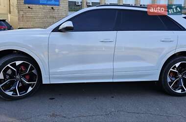 Позашляховик / Кросовер Audi Q8 2018 в  фото 6 Позашляховик / Кросовер Audi Q8 2018 в