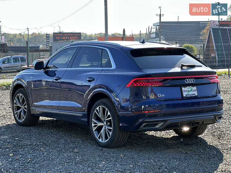 Audi Q8 2020