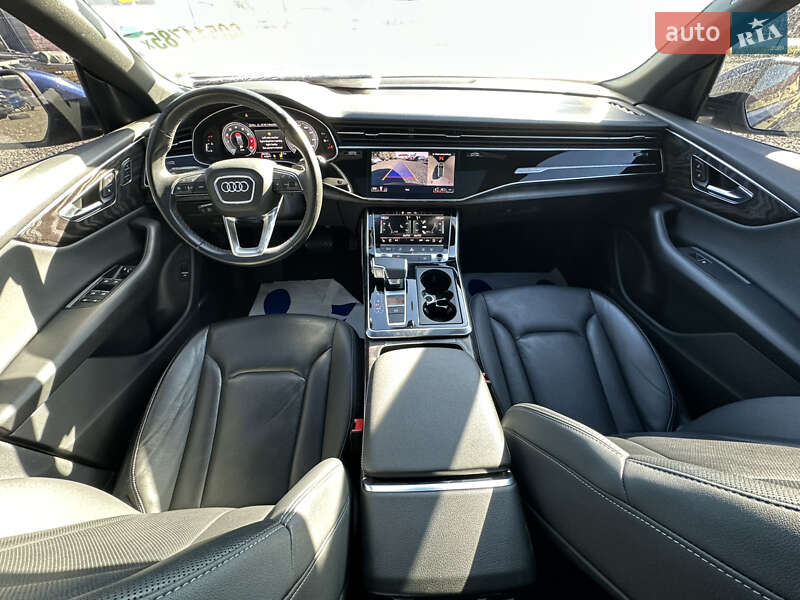 Внедорожник / Кроссовер Audi Q8 2020 в Луцке