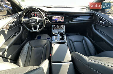 Внедорожник / Кроссовер Audi Q8 2020 в 