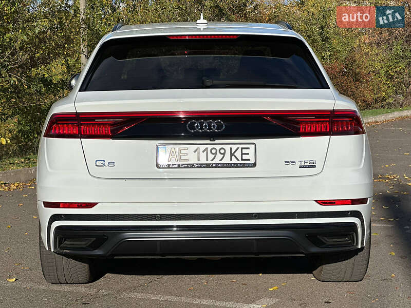 Внедорожник / Кроссовер Audi Q8 2018 в Кривом Роге