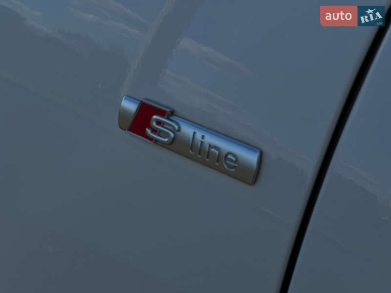 Внедорожник / Кроссовер Audi Q8 2018 в Кривом Роге