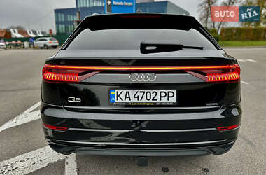 Позашляховик / Кросовер Audi Q8 2018 в 