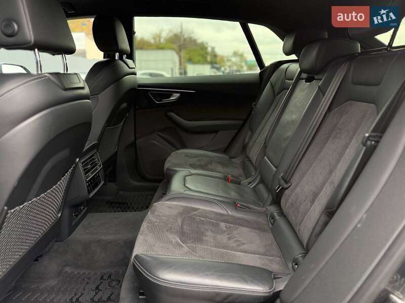 Внедорожник / Кроссовер Audi Q8 2018 в Киеве фото 34 Внедорожник / Кроссовер Audi Q8 2018 в Киеве