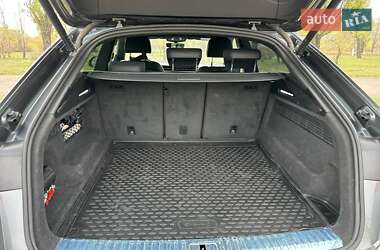 Позашляховик / Кросовер Audi Q8 2021 в  фото 21 Позашляховик / Кросовер Audi Q8 2021 в