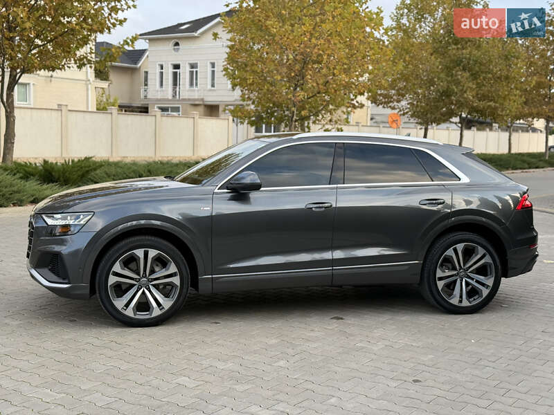 Позашляховик / Кросовер Audi Q8 2019 в Одесі фото 19 Позашляховик / Кросовер Audi Q8 2019 в Одесі