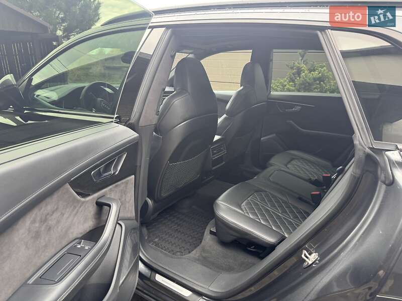 Внедорожник / Кроссовер Audi Q8 2018 в Киеве фото 4 Внедорожник / Кроссовер Audi Q8 2018 в Киеве