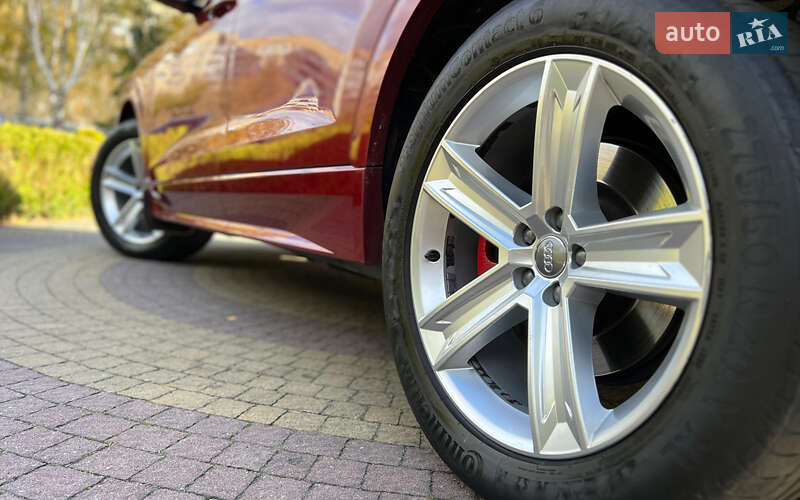Внедорожник / Кроссовер Audi Q8 2019 в Львове