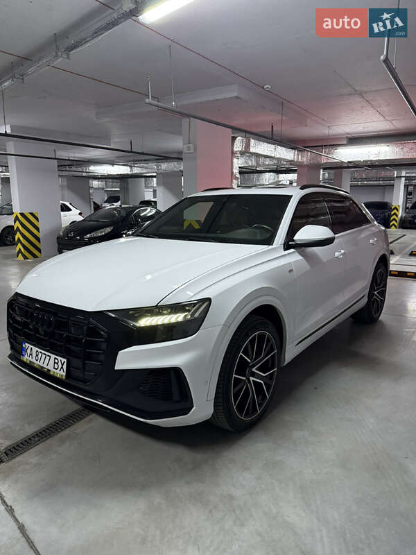 Audi Q8 2022