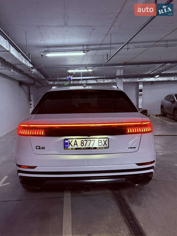 Позашляховик / Кросовер Audi Q8 2022 в Києві фото 6 Позашляховик / Кросовер Audi Q8 2022 в Києві