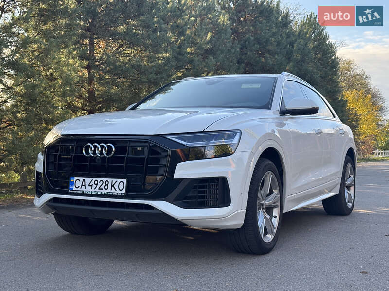 Позашляховик / Кросовер Audi Q8 2021 в Києві фото 3 Позашляховик / Кросовер Audi Q8 2021 в Києві