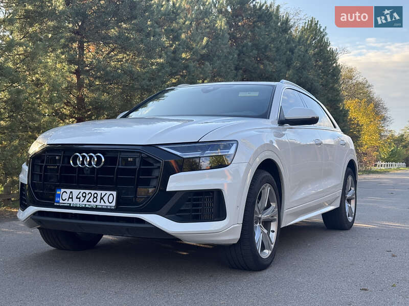 Позашляховик / Кросовер Audi Q8 2021 в Києві фото 5 Позашляховик / Кросовер Audi Q8 2021 в Києві