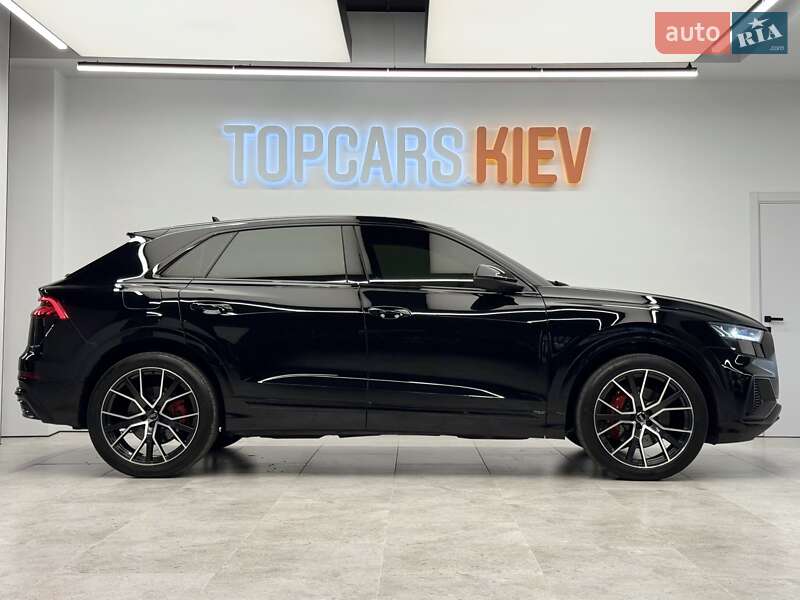 Позашляховик / Кросовер Audi Q8 2019 в Києві