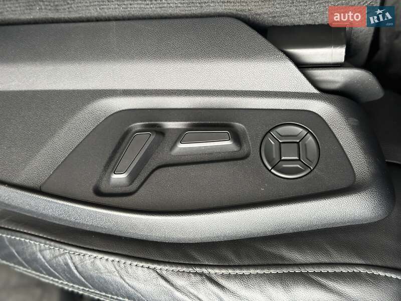 Позашляховик / Кросовер Audi Q8 2019 в Києві фото 19 Позашляховик / Кросовер Audi Q8 2019 в Києві