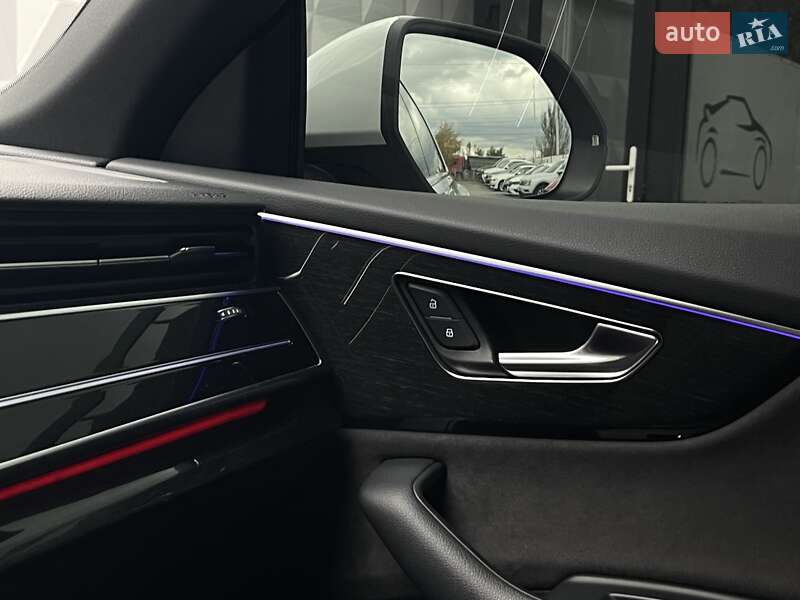 Позашляховик / Кросовер Audi Q8 2019 в Києві фото 44 Позашляховик / Кросовер Audi Q8 2019 в Києві