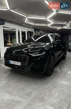 Внедорожник / Кроссовер Audi Q8 2023 в Чернигове