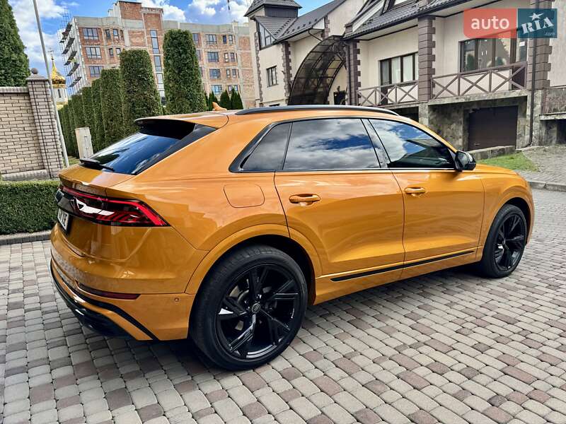 Внедорожник / Кроссовер Audi Q8 2020 в Черновцах