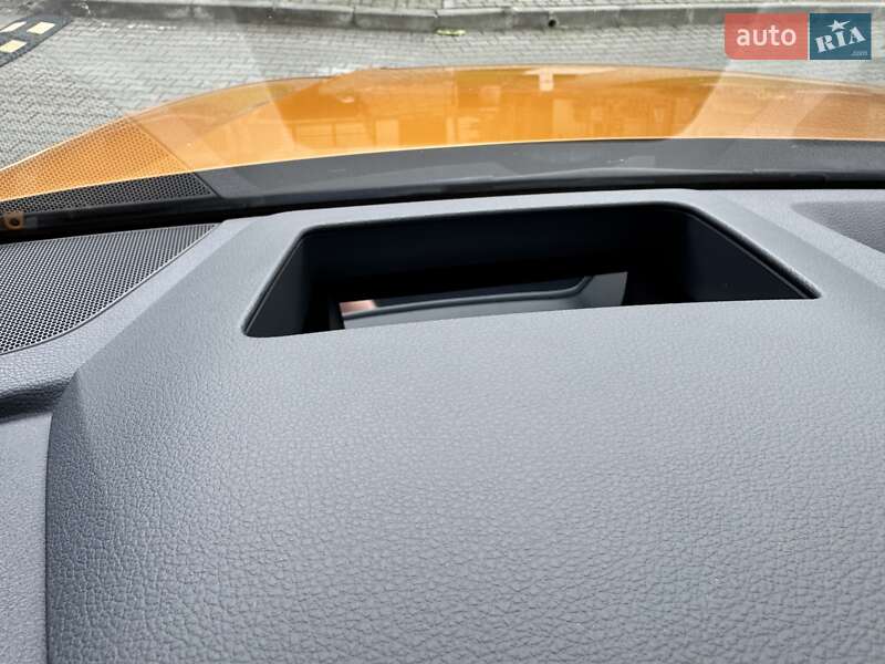 Внедорожник / Кроссовер Audi Q8 2020 в Черновцах