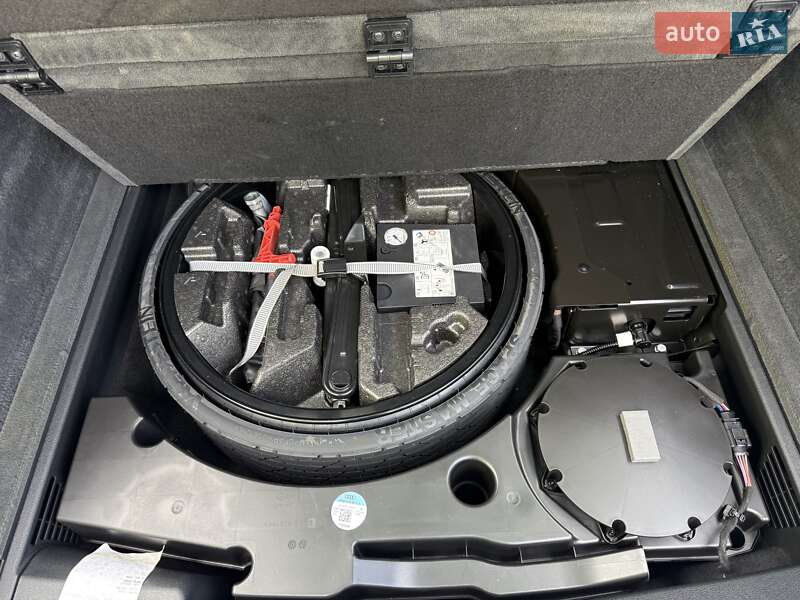 Внедорожник / Кроссовер Audi Q8 2019 в Виноградове фото 12 Внедорожник / Кроссовер Audi Q8 2019 в Виноградове