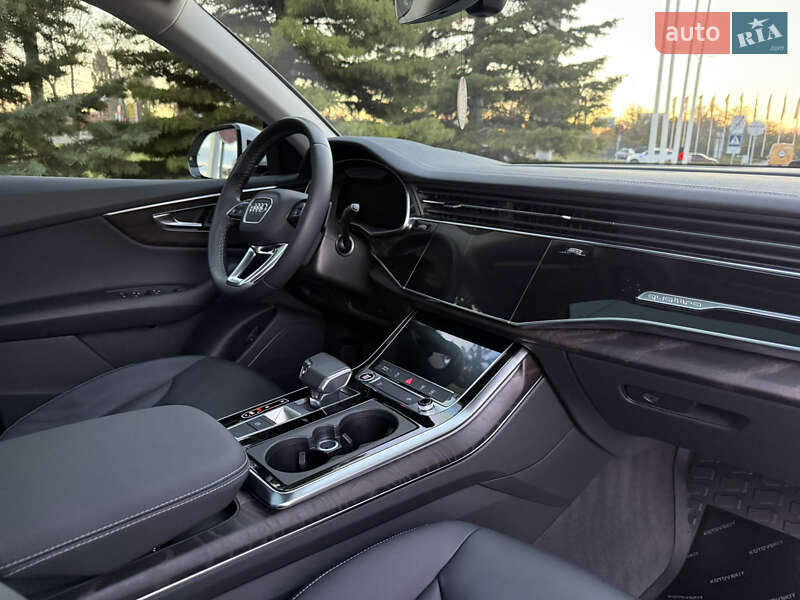 Позашляховик / Кросовер Audi Q8 2023 в Одесі