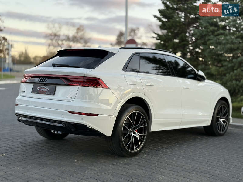 Позашляховик / Кросовер Audi Q8 2023 в Одесі