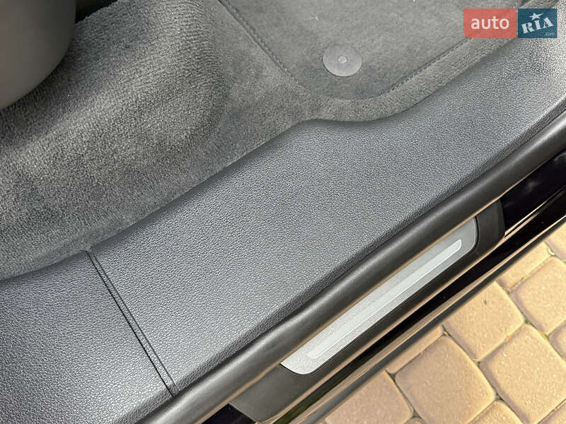Позашляховик / Кросовер Audi Q8 2019 в Рівному фото 85 Позашляховик / Кросовер Audi Q8 2019 в Рівному