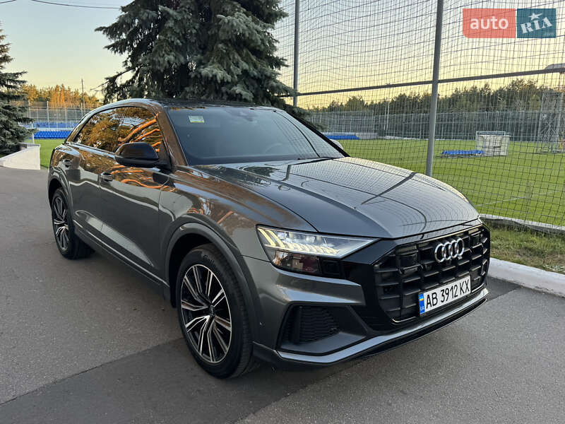 Позашляховик / Кросовер Audi Q8 2021 в Києві