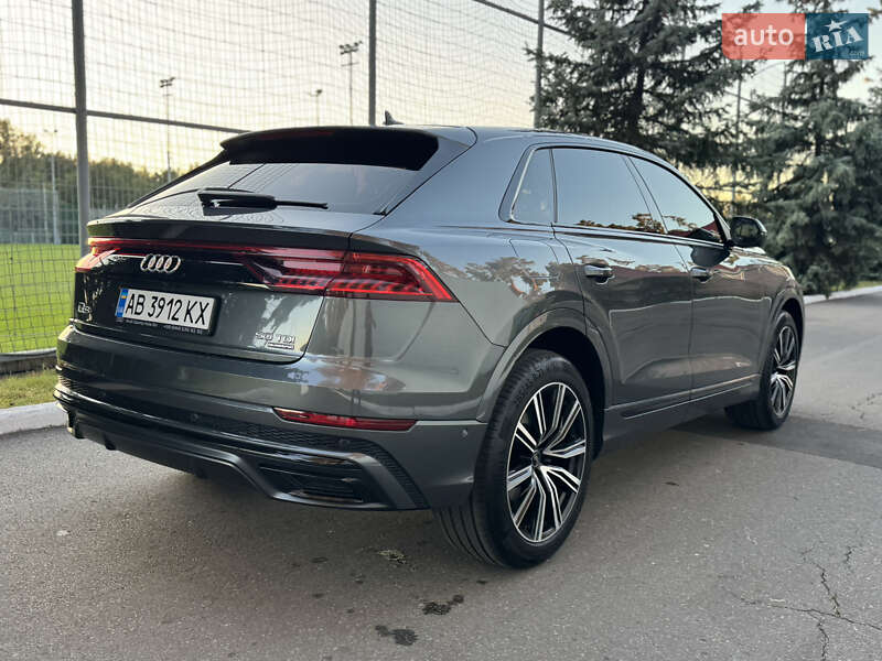 Позашляховик / Кросовер Audi Q8 2021 в Києві