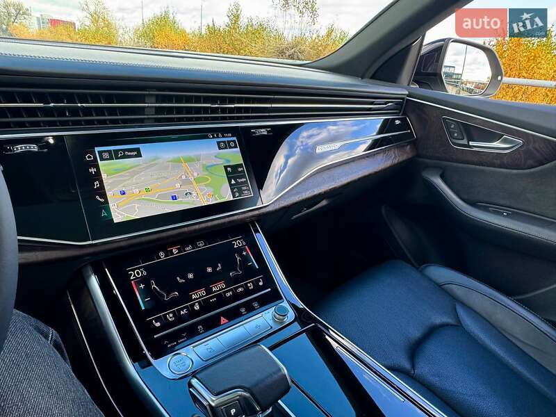 Позашляховик / Кросовер Audi Q8 2020 в Києві фото 39 Позашляховик / Кросовер Audi Q8 2020 в Києві