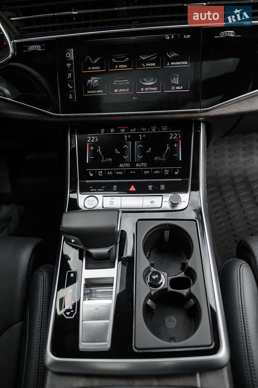 Внедорожник / Кроссовер Audi Q8 2019 в Львове фото 48 Внедорожник / Кроссовер Audi Q8 2019 в Львове