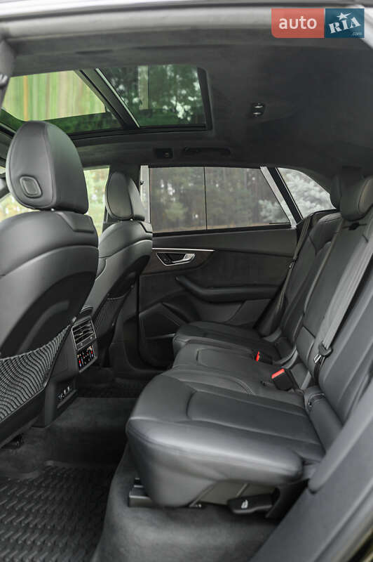 Внедорожник / Кроссовер Audi Q8 2019 в Львове фото 78 Внедорожник / Кроссовер Audi Q8 2019 в Львове
