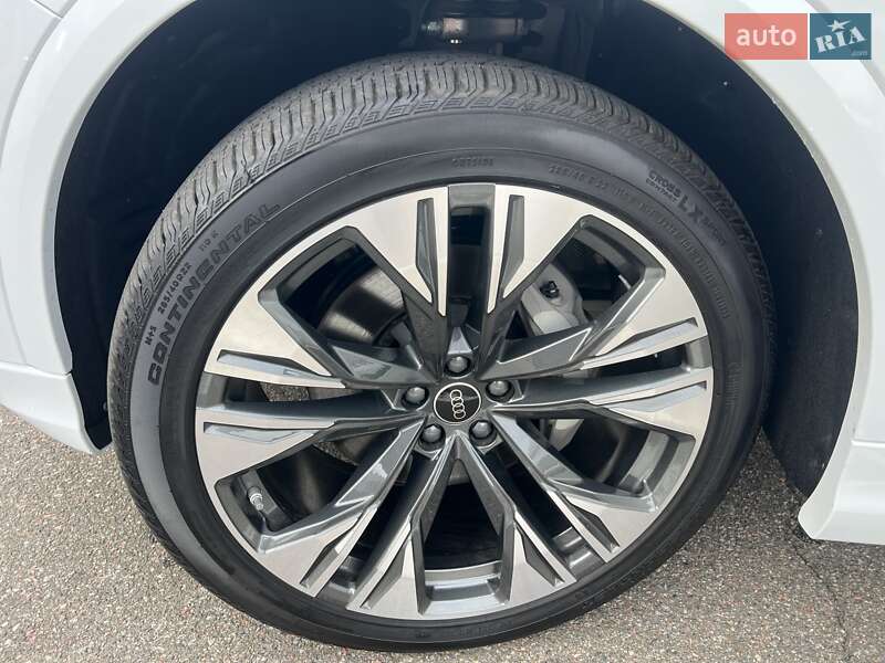 Внедорожник / Кроссовер Audi Q8 2024 в Киеве фото 25 Внедорожник / Кроссовер Audi Q8 2024 в Киеве
