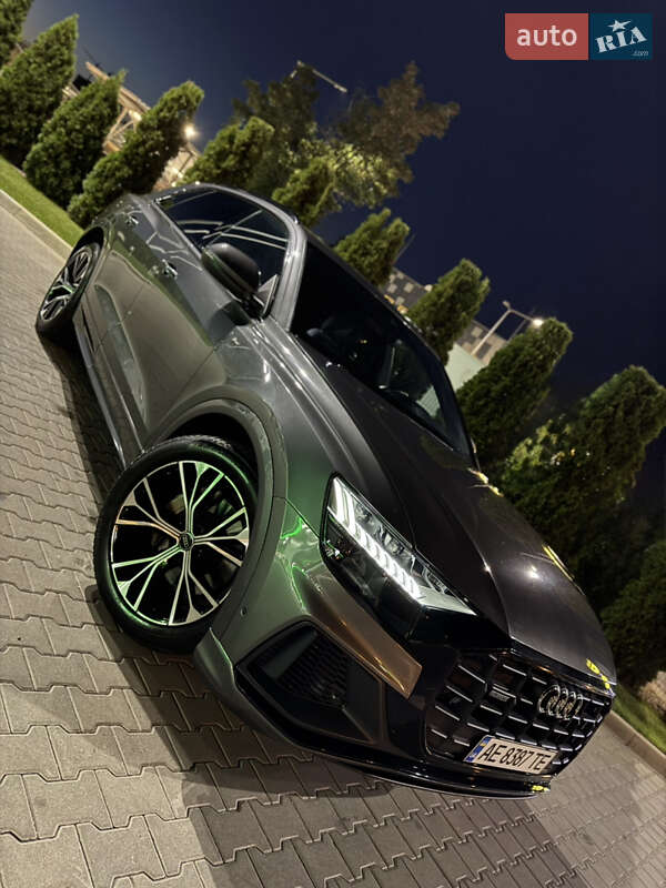 Внедорожник / Кроссовер Audi Q8 2018 в Киеве фото 5 Внедорожник / Кроссовер Audi Q8 2018 в Киеве