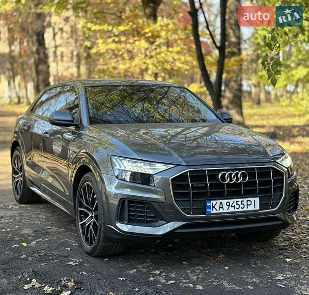 Позашляховик / Кросовер Audi Q8 2019 в Києві