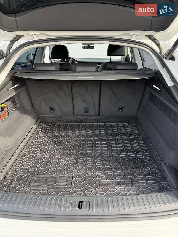 Позашляховик / Кросовер Audi Q8 2021 в Тернополі фото 10 Позашляховик / Кросовер Audi Q8 2021 в Тернополі
