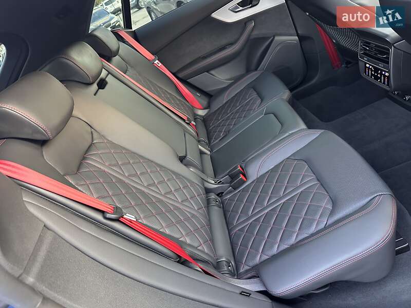 Внедорожник / Кроссовер Audi Q8 2024 в Киеве фото 47 Внедорожник / Кроссовер Audi Q8 2024 в Киеве