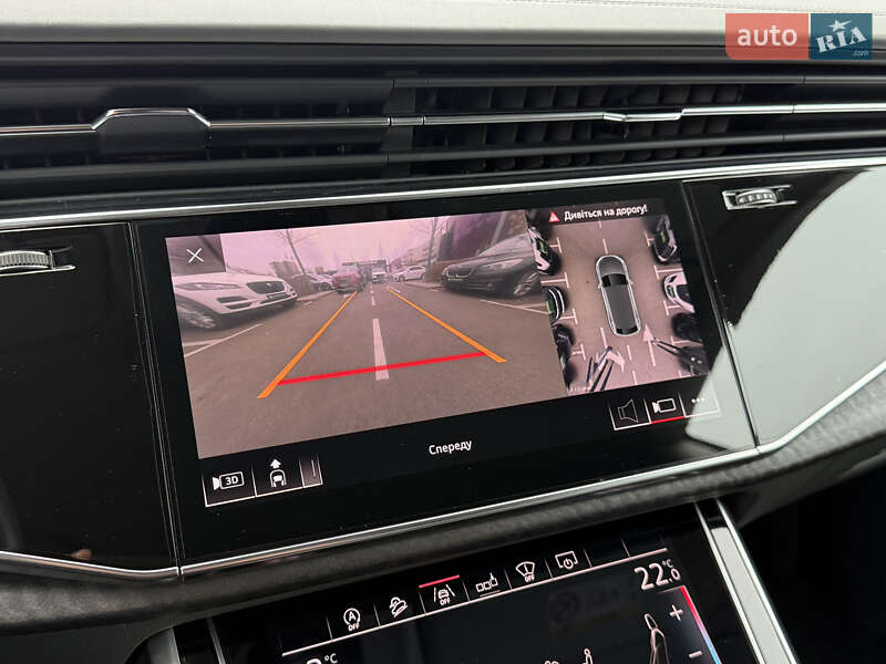 Позашляховик / Кросовер Audi Q8 2019 в Києві