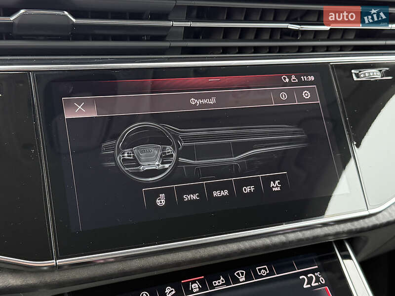 Позашляховик / Кросовер Audi Q8 2019 в Києві