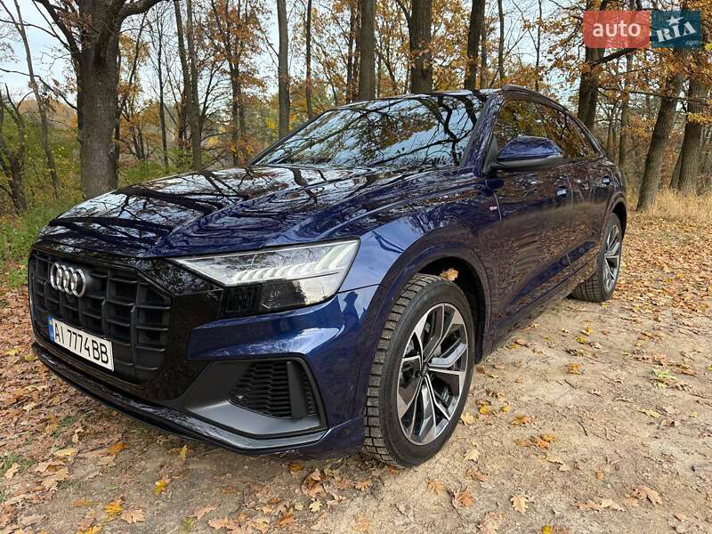 Позашляховик / Кросовер Audi Q8 2020 в Києві фото 17 Позашляховик / Кросовер Audi Q8 2020 в Києві