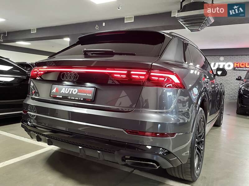 Позашляховик / Кросовер Audi Q8 2024 в Львові