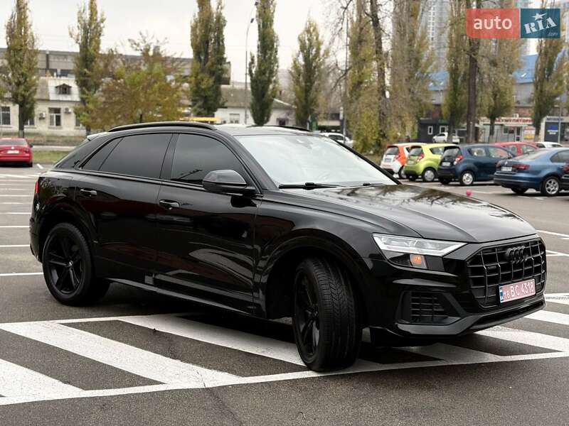 Позашляховик / Кросовер Audi Q8 2019 в Києві фото 21 Позашляховик / Кросовер Audi Q8 2019 в Києві