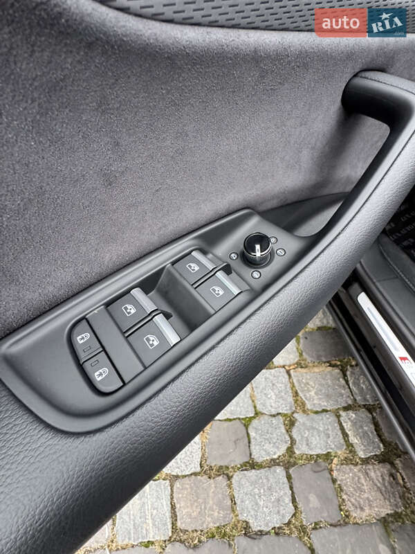 Позашляховик / Кросовер Audi Q8 2025 в Києві