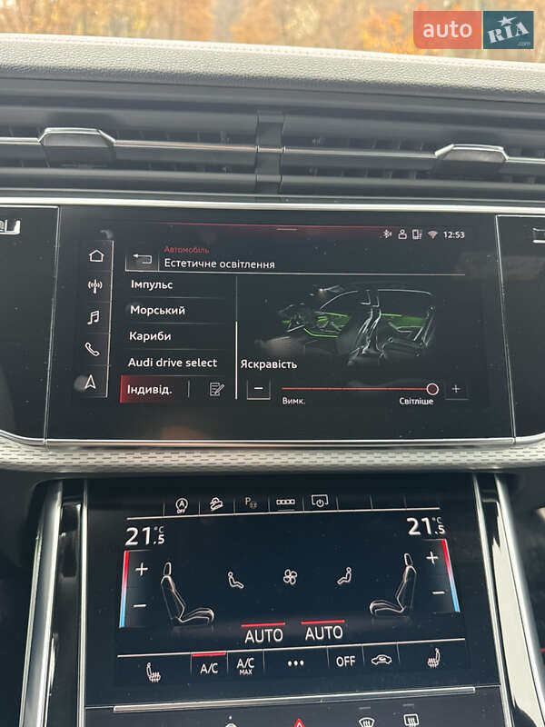 Позашляховик / Кросовер Audi Q8 2025 в Києві