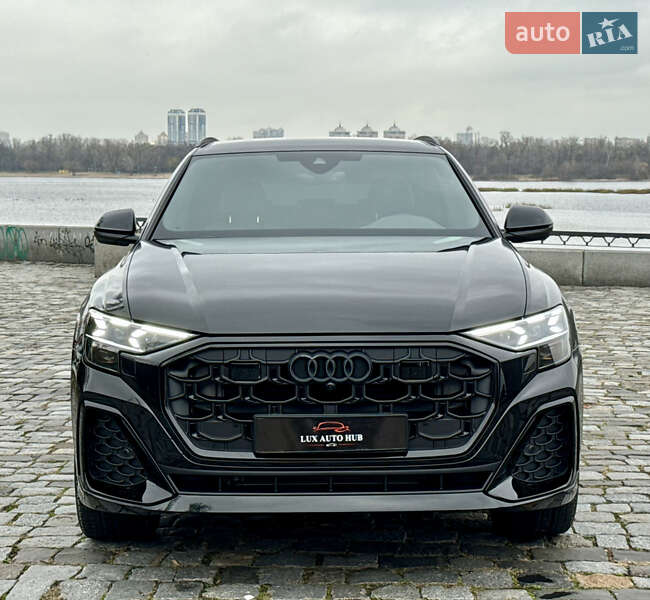 Позашляховик / Кросовер Audi Q8 2025 в Києві