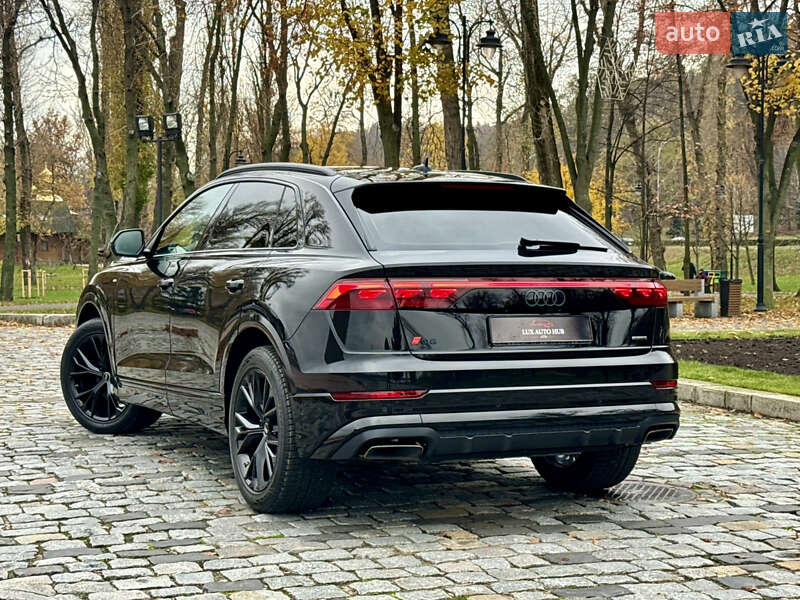 Позашляховик / Кросовер Audi Q8 2025 в Києві