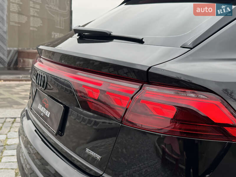 Позашляховик / Кросовер Audi Q8 2025 в Києві