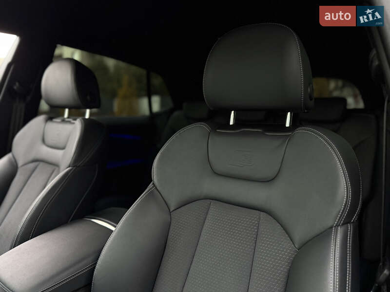 Позашляховик / Кросовер Audi Q8 2023 в Львові