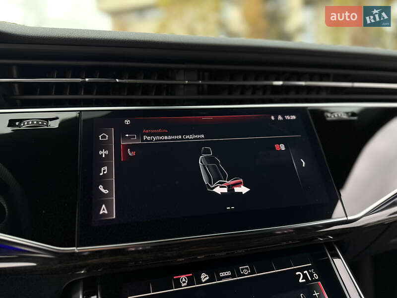 Позашляховик / Кросовер Audi Q8 2023 в Львові